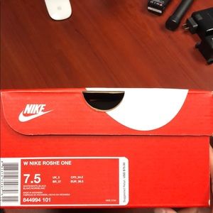 Nike Roshe One
